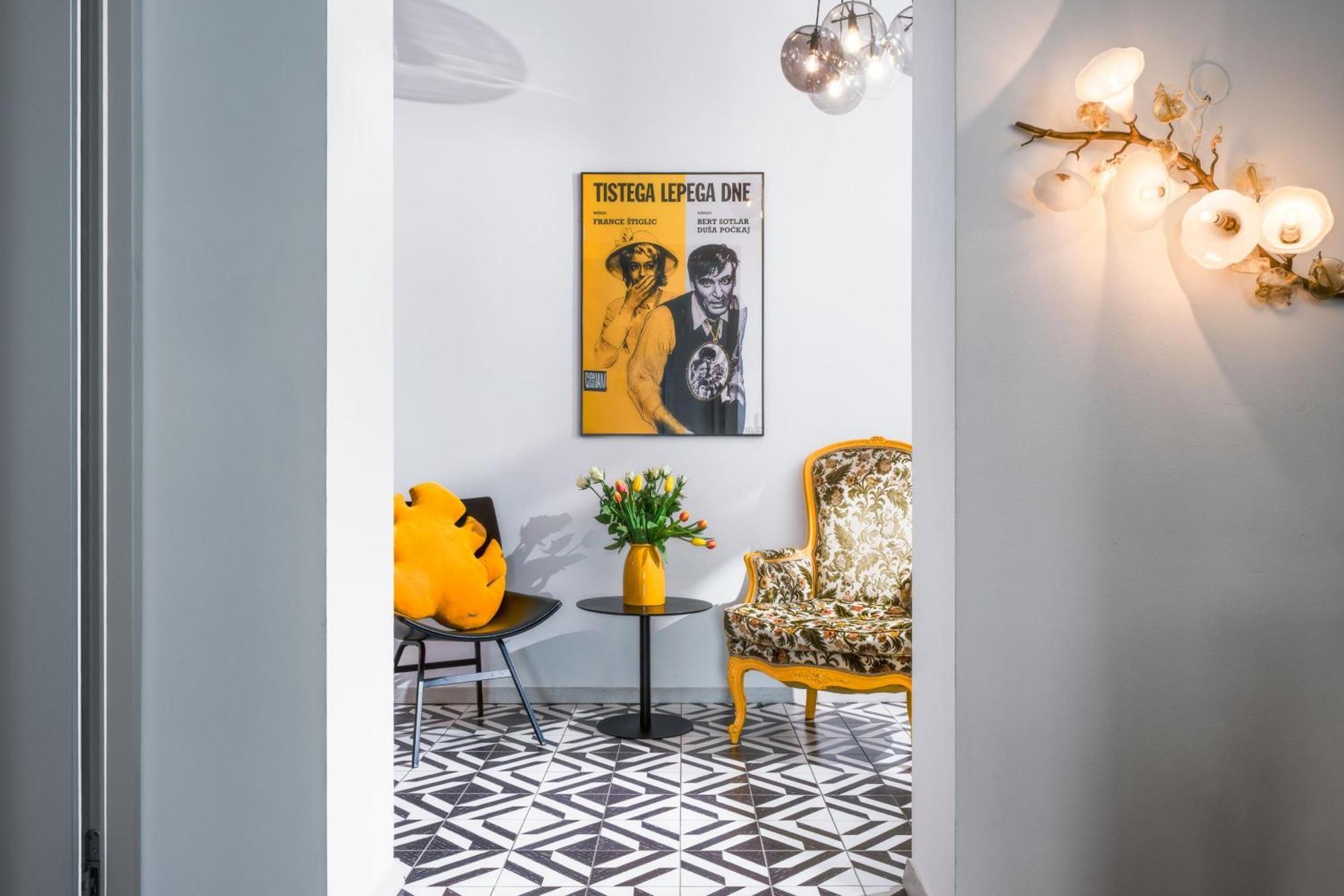 Tromostovje Apartments リュブリャナ エクステリア 写真