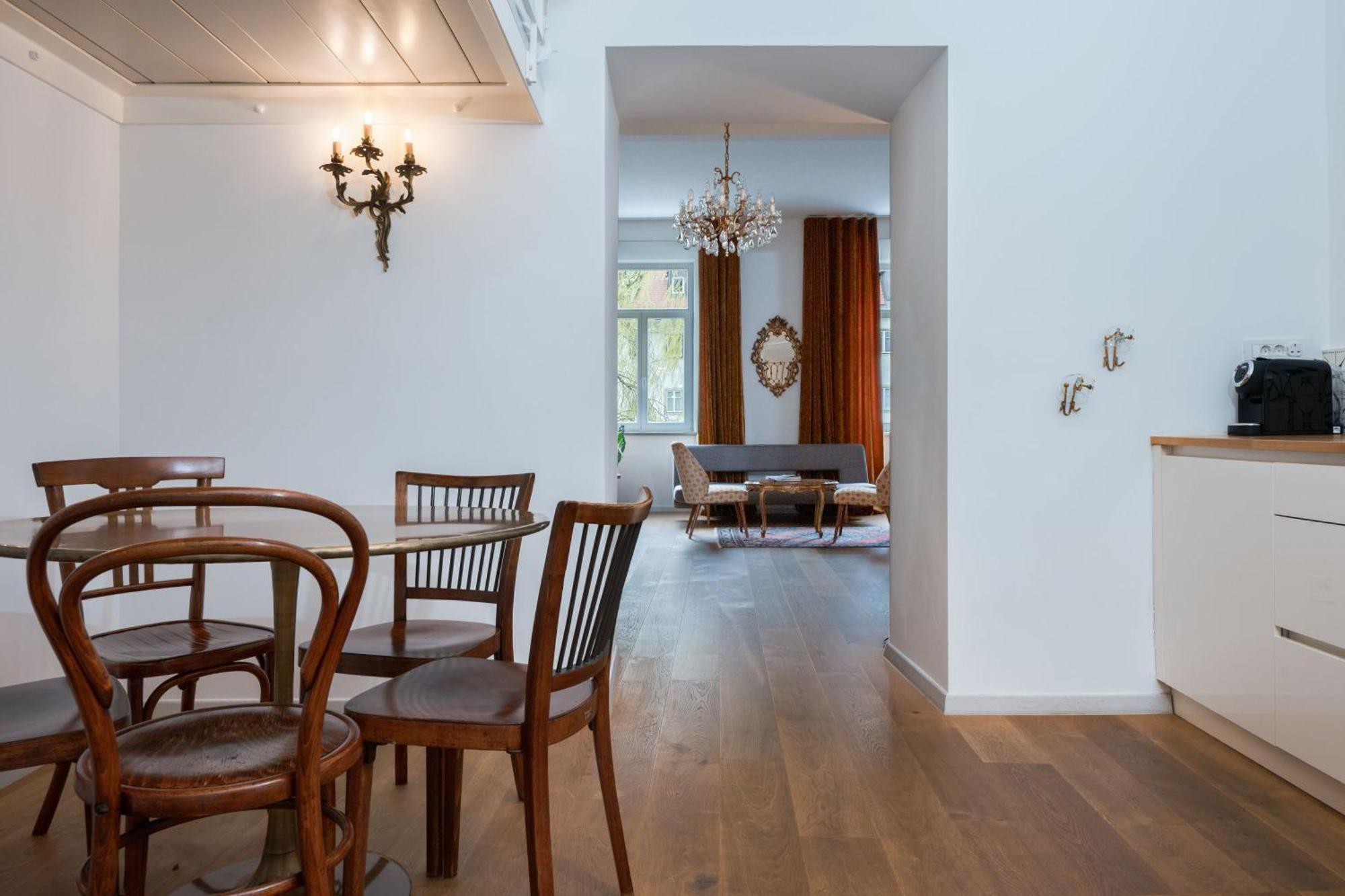 Tromostovje Apartments リュブリャナ エクステリア 写真